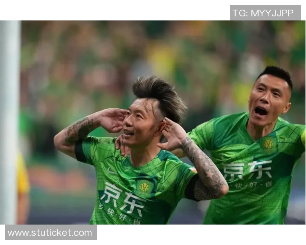 中超最佳阵容揭晓张稀哲里程碑之战基莱斯领跑射手榜展现锋芒